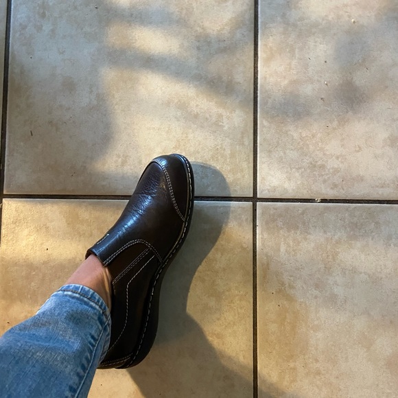 Sbicca Brown slide on loafer size 8.5 - Picture 2 of 9